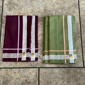 NWT Old Stock Set of Five Vintage Linen Napkins  Purple and Green RARE !